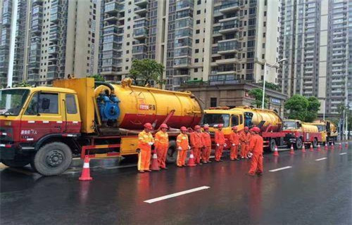 察布查尔市政管道清淤